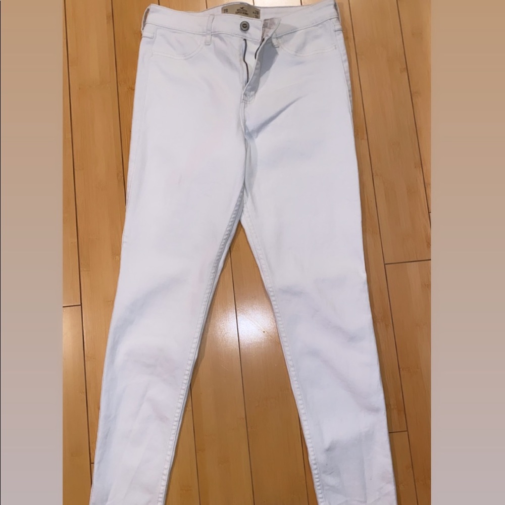 White Hollister Skinny Jeans